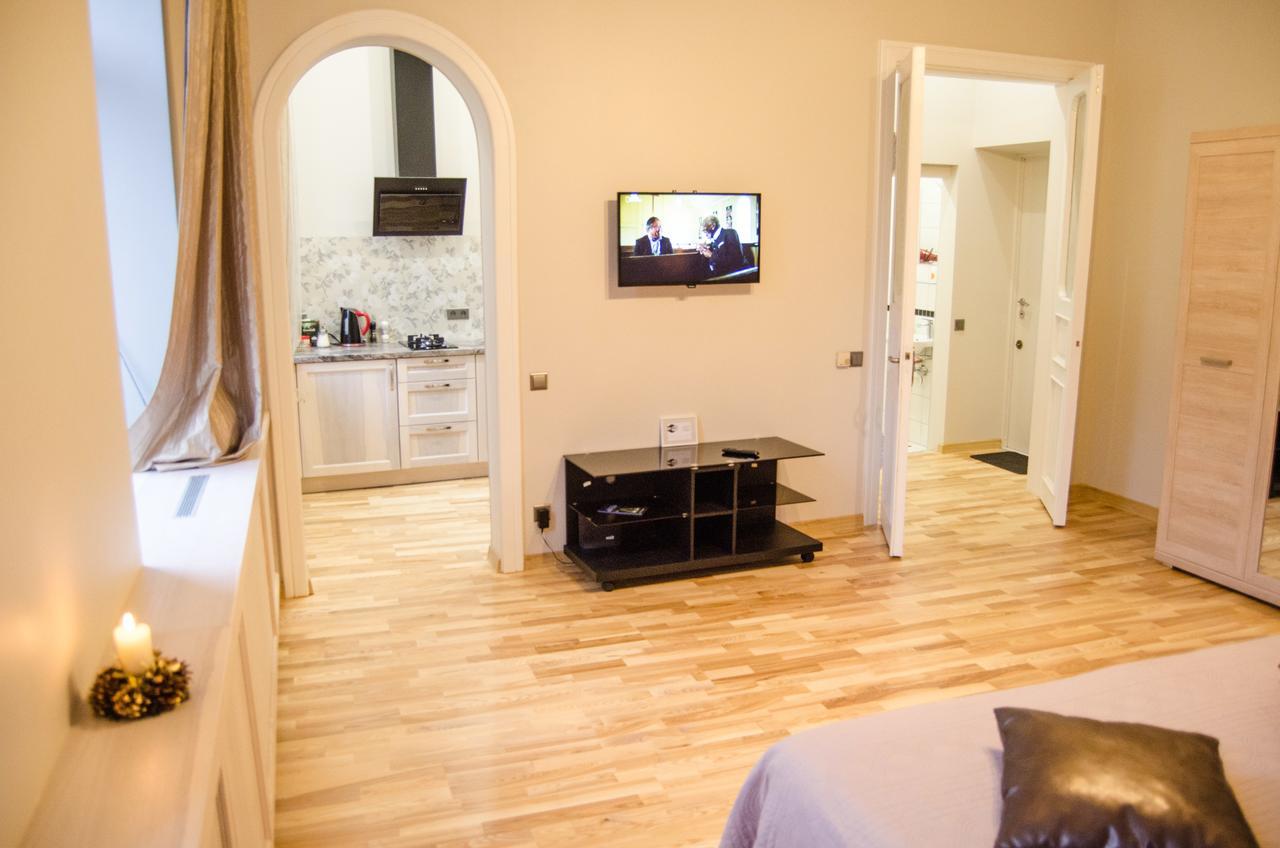 City Inn Riga Apartment, Barons Promenade With Parking Extérieur photo